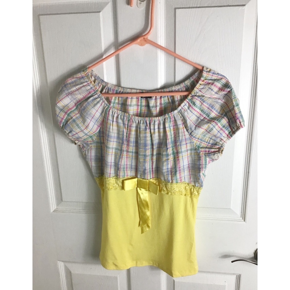 🌈3/25$ Sabra Plaid & Yellow Bow Detail Top
